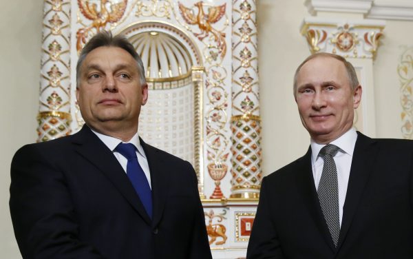 Președintele Rusiei Vladimir Putin și premierul Ungariei