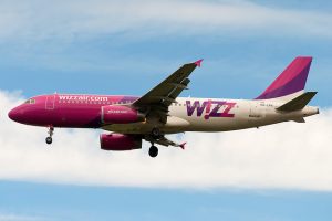 Wizz Air, constituită legal sub numele de Wizz Air Hungary Ltd., este o companie multinațională maghiară de transport aerian ultra low-cost cu sediul central în Budapesta, Ungaria. Compania aeriană deservește numeroase orașe din Europa, precum și unele destinații din Africa de Nord, Orientul Mijlociu și Asia de Sud.