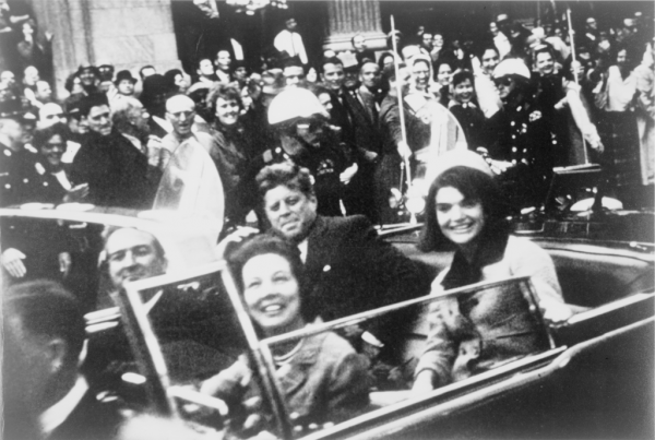 La 22 noiembrie 1963, Kennedy a fost asasinat în Dallas, Texas. Acesta se afla într-o coloană de mașini cu soția sa, Jacqueline, când a fost împușcat de Lee Harvey Oswald.