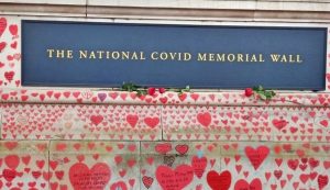 Zidul Național Memorial Covid din Londra