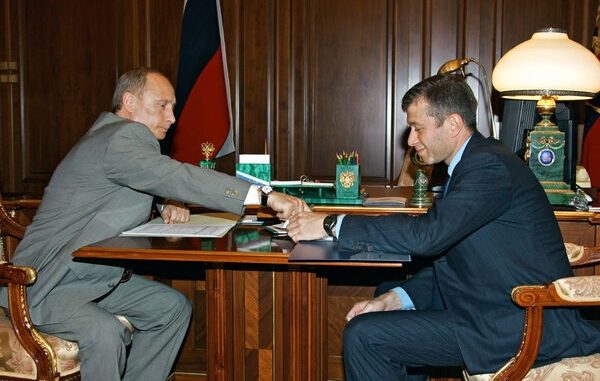 Vladimir Putin și Roman Abramovici