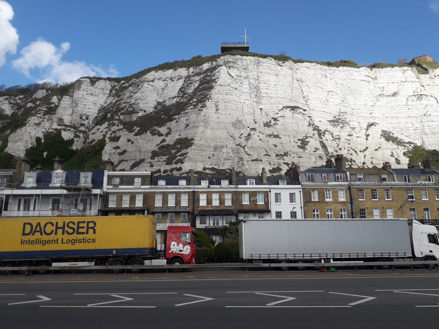 Cozile pentru Dover din cauza lipsei de feriboturi