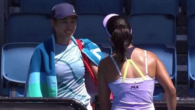 Zhang Shuai tocmai a fost demolată cu 6-2 6-0 de Ann Li în 47 de minute și apoi a rămas să poarte o discuție plăcută cu adversara ei.