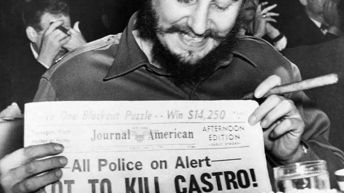 Fidel Alejandro Castro Ruz a fost un revoluționar și politician cubanez care a fost liderul Cubei între 1959 și 2008, fiind prim-ministru al Cubei între 1959 și 1976 și președinte între 1976 și 2008.
