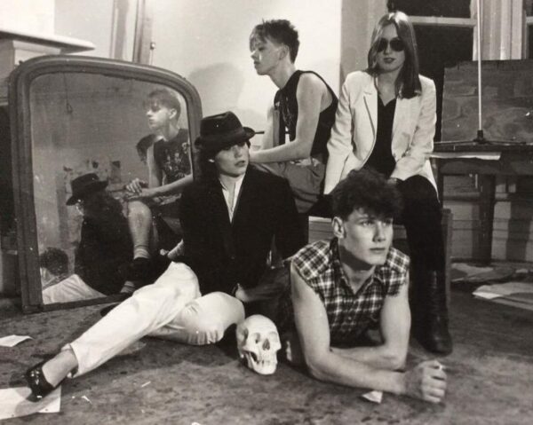 Keir Starmer a beneficiat de ajutor financiar pentru a rămâne la o școală privată și a primit o bursă pentru a-și finanța studiile de clasa a șasea la Reigate Grammar School, care plătește educația lui privată.