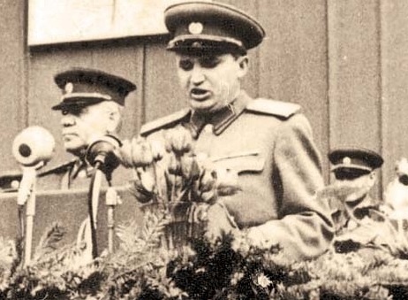 După ce comuniștii au preluat puterea în România în 1947, el a condus Ministerul Agriculturii, apoi a ocupat funcția de ministru adjunct al forțelor armate sub conducerea lui Gheorghe Gheorghiu-Dej, devenind general-maior. În 1952, Gheorghiu-Dej l-a adus în Comitetul Central la câteva luni după ce „fracțiunea moscovită” a partidului condusă de Ana Pauker fusese epurată. La sfârşitul anilor 1940-începutul anilor 1950, partidul fusese împărţit în „comuniştii de casă” conduşi de Gheorghiu-Dej care au rămas în România înainte de 1944 şi „moscoviţii” plecaţi în exil în Uniunea Sovietică. Cu excepția parțială a Poloniei, unde criza poloneză din octombrie 1956 l-a adus la putere pe „comunist de casă” Władysław Gomułka, întemnițat anterior, România a fost singura națiune est-europeană în care „comuniștii de acasă” au triumfat asupra „moscoviților”. În restul blocului sovietic au avut loc o serie de epurări în această perioadă care au dus la executarea sau întemnițarea „comuniştilor de acasă”. La fel ca patronul său Gheorghiu-Dej, Ceaușescu a fost un „comunist de casă” care a beneficiat de căderea „moscoviților” în 1952. În 1954, Ceaușescu a devenit membru cu drepturi depline al Biroului Politic și, în cele din urmă, a urcat pentru a ocupa a doua cea mai înaltă poziție în ierarhia de partid